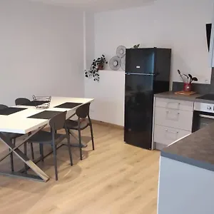 Appartement T2 Refait à Neuf Au Coeur De, Cluses